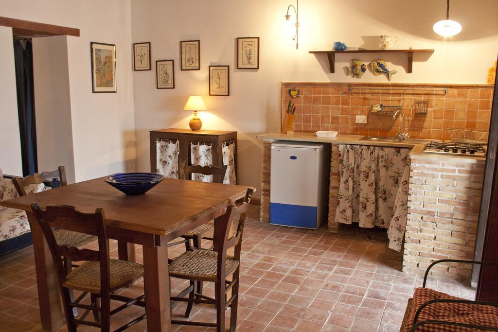 Holiday home Agosud Casa Vacanze *