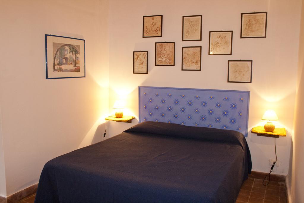 Holiday home Agosud Casa Vacanze *